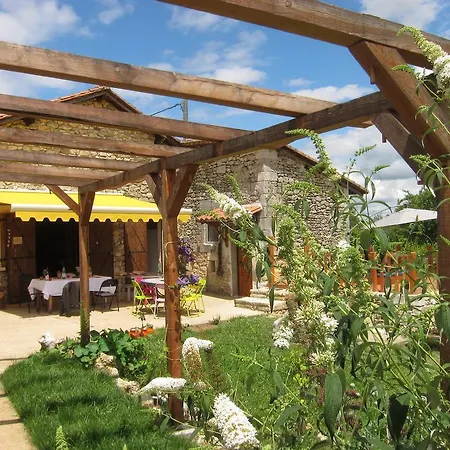 Au Bord Du Monde * Villars (Dordogne)